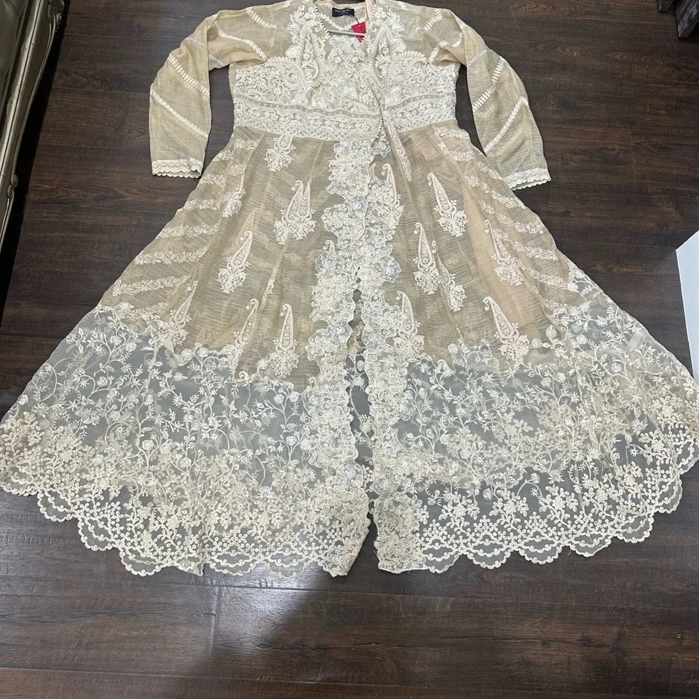 Pakistani dresses Sana safinaz - Picture 13 of 14